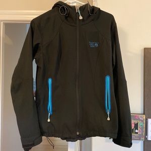 Mountain hardwear lightweight coat